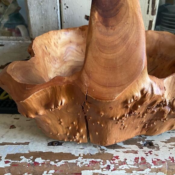 Rustic Cedar Root Basket  - Picture 5 of 8